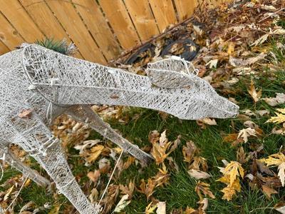 REINDEER PRE-LIT SILVER MESH & METAL OUTDOOR CHRISTMAS DECORATION