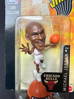 NBA JAMS "MICHAEL JORDAN" #2 CHICAGO BULLS 98/99 SEASON FIGURE
