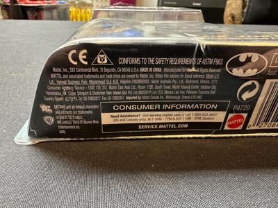 BATMAN - THE DARK KNIGHT "THE JOKER" FIGURE HEATH LEDGER