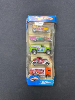 HOT WHEELS " SPEED CIRCUS " GIFT PACK