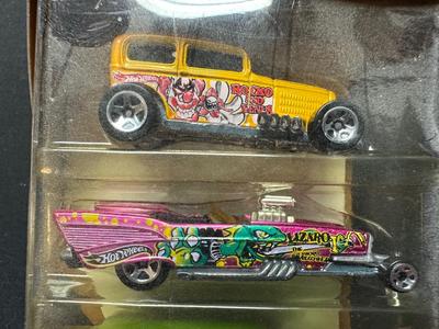 HOT WHEELS " SPEED CIRCUS " GIFT PACK