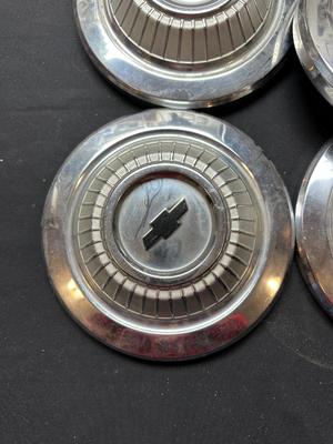 4 MATCHING VINTAGE CHEVROLET HUBCAPS