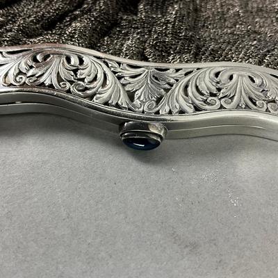 K640 Antique Sterling Silver Mesh Purse With Sapphire Clasp
