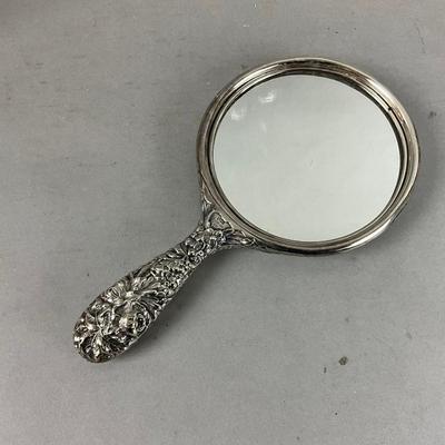 K641 Antique Sterling Silver Repousse Ladies Hand Mirror