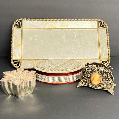 LOT 414: Vintage Accessory Tray and Trinket Boxes