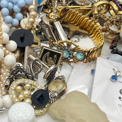 LOT 415: Craft/Repair/Miscellaneous Patch Lot