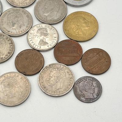 LOT 416: 1982 US Coin Proof Set, Miscellaneous Coins, Malachite Money Clip and Italian Paper Currency