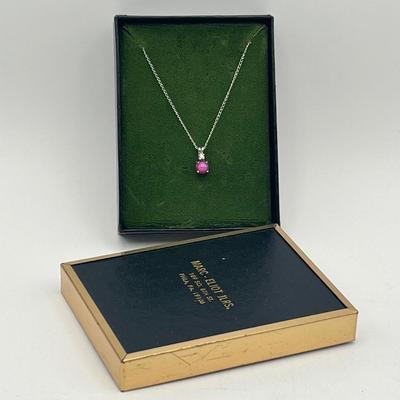 LOT 419: 14K White Gold Pink Cat's Eye and Diamond Pendant on 17" Necklace - 1.2 GTW