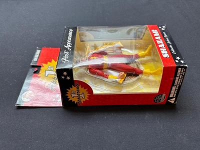 FIRST APPEARANCE SHAZAM! FIGURINE