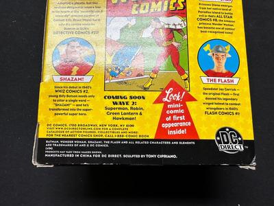 FIRST APPEARANCE SHAZAM! FIGURINE