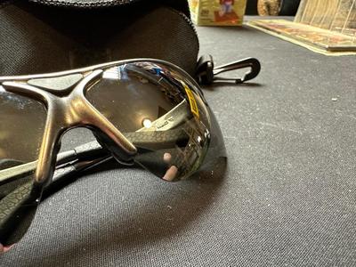 BOLLE SUNGLASSES WITH 4 INTERCHANGABLE LENSES AND CASE