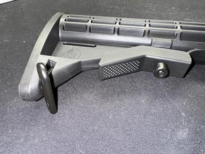 UTG PRO 6 POSITION RETRACTABLE MIL-SPEC MODEL 4/15 STOCK