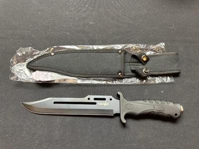 SURVIVOR KNIFE WITH SHEATH