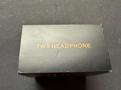 SMART WATCH WITH HIDDEN TWS HEADPHONE