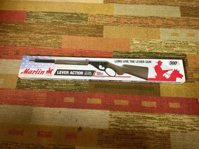 MARLIN LEVER ACTION .177cal BB RIFLE WITH 650 SHOT CAPACITY