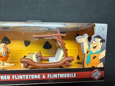 JADA “THE FLINTSTONES” - FRED FLINTSTONE AND FLINTMOBILE