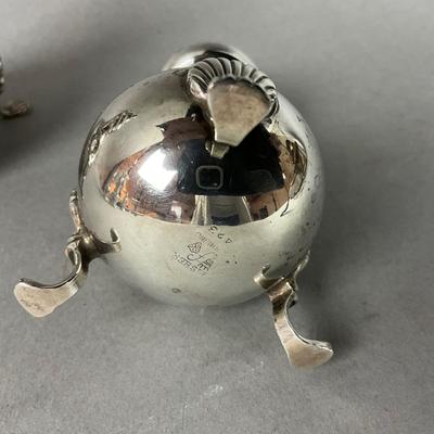 D650 Fisher Sterling Pawfoot Salt & Pepper Shakers