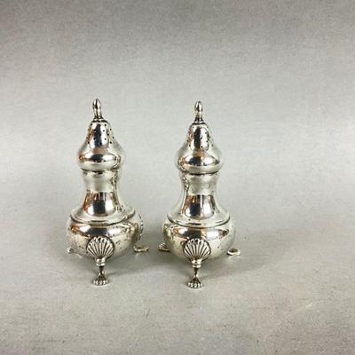 D650 Fisher Sterling Pawfoot Salt & Pepper Shakers