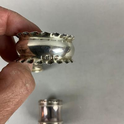 D659 Set Of Four Sterling Silver Napkin Rings