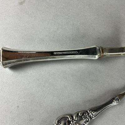 D662 Sterling Handle Buttonhook & Nail Pick