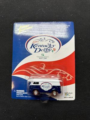JOHNNY LIGHTNING LIMITED EDITION 127TH KENTUCKY DERBY VOLKSWAGEN VAN