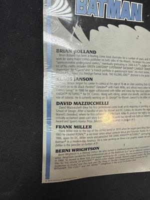 BATMAN BUTTON COLLECTION