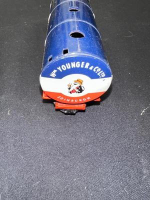 CORGI CLASSICS LEYLAND CYLINDRICAL TANKER DIE-CAST MODEL