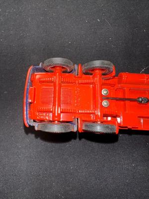 CORGI CLASSICS LEYLAND CYLINDRICAL TANKER DIE-CAST MODEL