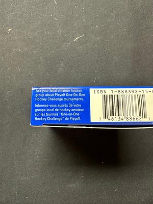 HOCKEY 1 ON 1 CHALLENGE COLLECTIBLE CARD GAME