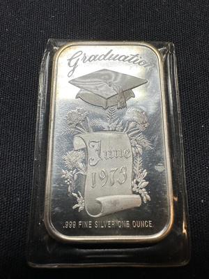 1973 GRADUATION 1 OUNCE .999 FINE SILVER BAR