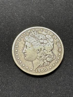 1900 S-MINT MORGAN SILVER DOLLAR