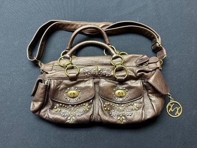 FIORE BY ISABELLA FIORE LEATHER PURSE