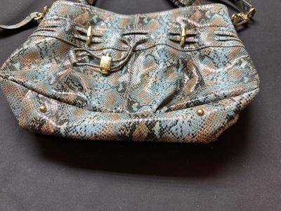 AIMEE KESTENBERG GENUINE LEATHER PURSE