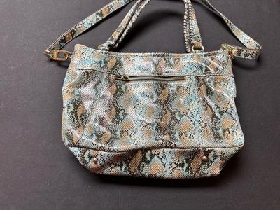 AIMEE KESTENBERG GENUINE LEATHER PURSE