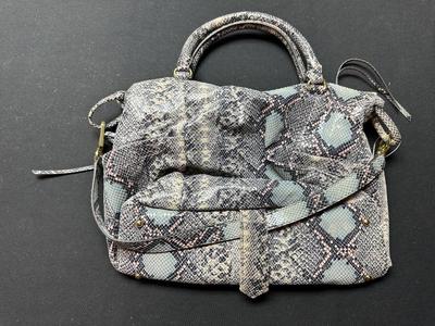 AIMEE KESTENBERG GENUINE LEATHER PURSE AND WALLET