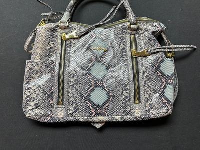 AIMEE KESTENBERG GENUINE LEATHER PURSE AND WALLET