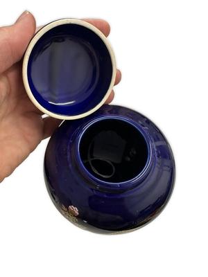 Sale Photo Thumbnail #553: Blue Interpur Lidded Jar made in Japan, no chips, approx. 5" tall