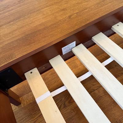 Twin Size Wooden Platform Bed by Fashion Bed Group (DR-HS)