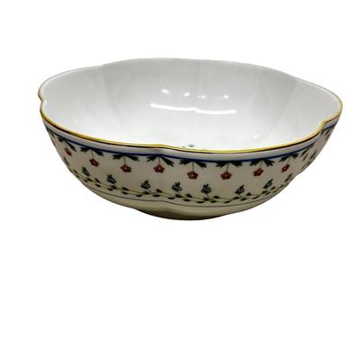 Sale Photo Thumbnail #723: Limoges France Scalloped Bowl, Ceralene, 9.5" Diameter