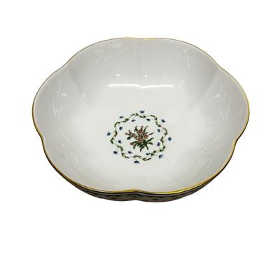 Sale Photo Thumbnail #724: Limoges France Scalloped Bowl, Ceralene, 9.5" Diameter