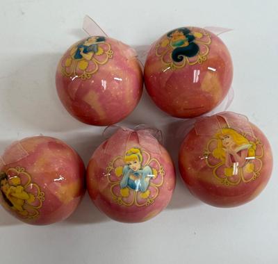 Sale Photo Thumbnail #168: 5 pc lot in very good condition.