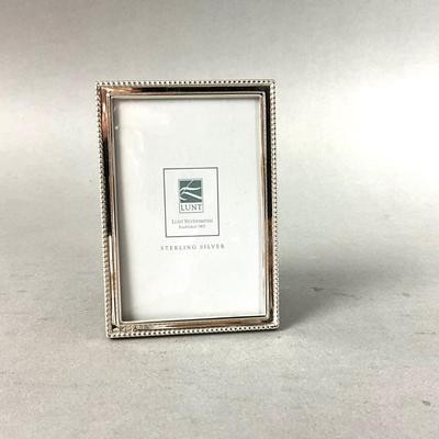 S665 Sterling Silver LUNT 2.5" x 3.5" Picture Frame