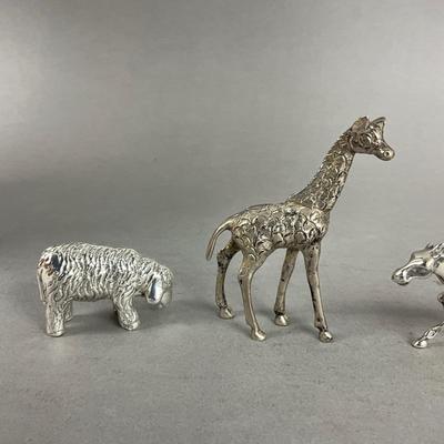 S667 Set of Three Silver 925 Animal Figures Giraffe is by Vera Orfebres