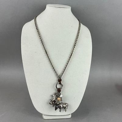 S669 Rare Susan Cummings Farm Animal Sterling Silver Charm Necklace