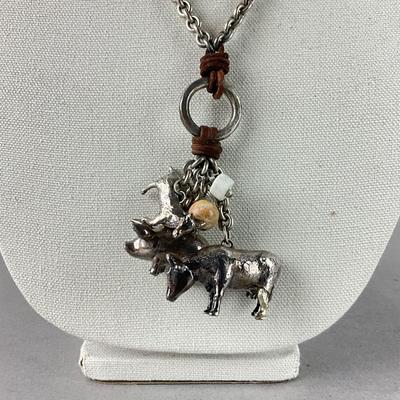 S669 Rare Susan Cummings Farm Animal Sterling Silver Charm Necklace