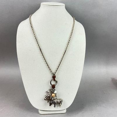 S669 Rare Susan Cummings Farm Animal Sterling Silver Charm Necklace