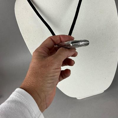 S670 Antique Sterling Silver Victorian Match Safe Necklace