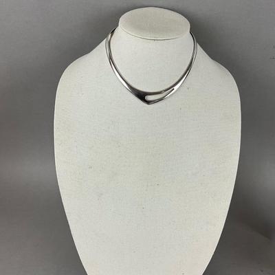 S672 Mid Century Modern Sterling 925 Mexico Choker