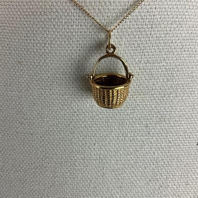 S685 14k Yellow Gold Nantucket Basket Charm/ Pendant