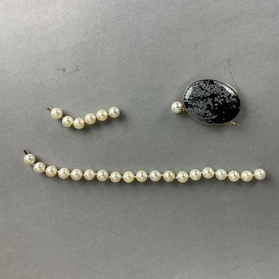 S688 Beautiful 8-8mm Hidden Clasp Cultured Pearl Necklace with Obsidian Snowflake